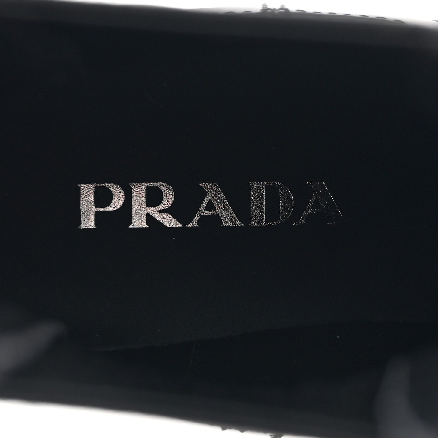 Spazzolato Metal Triangle Logo 50mm Chelsea Boots 38 Black