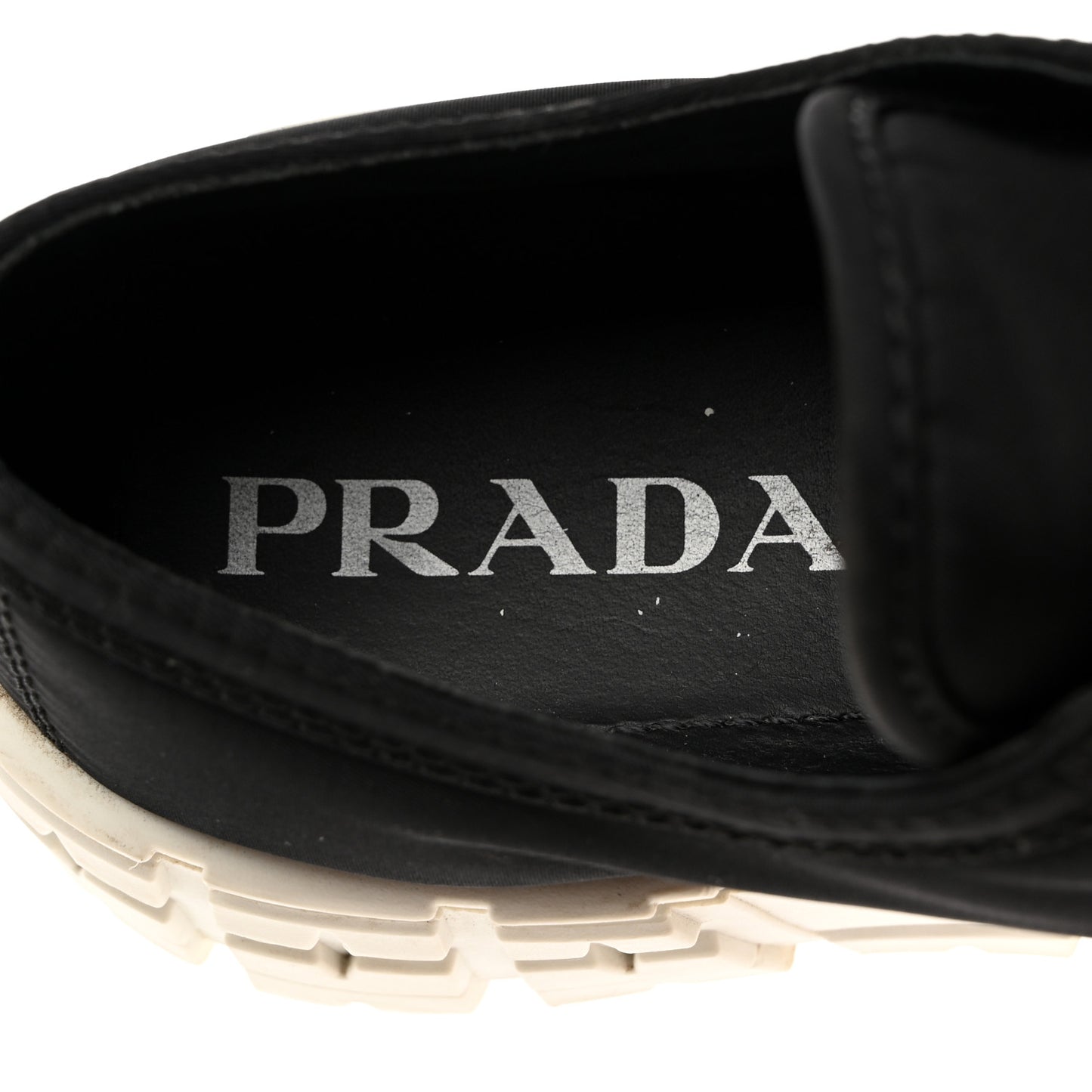 Re-Nylon Gabardine Triangle Logo Double Wheel 50mm Sneakers 39 Black