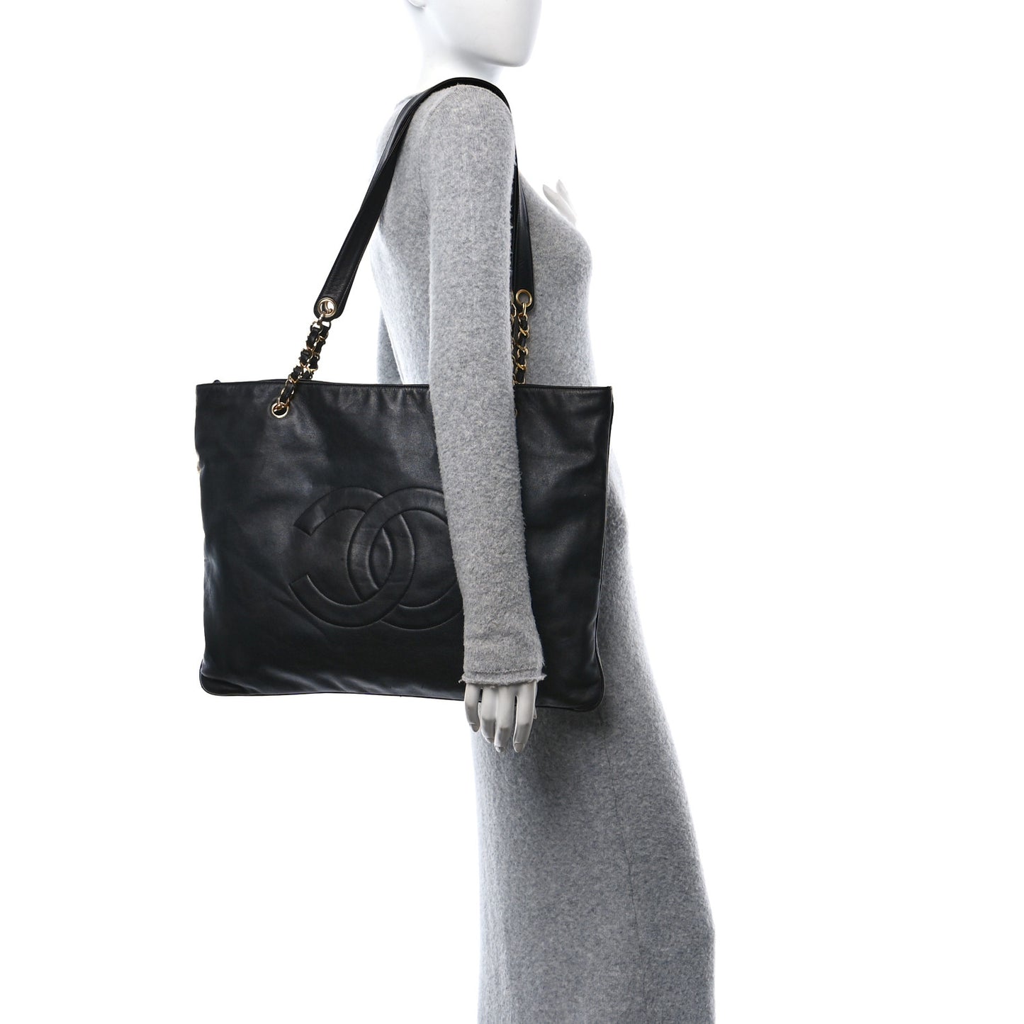 Lambskin Timeless CC Shoulder Bag Black