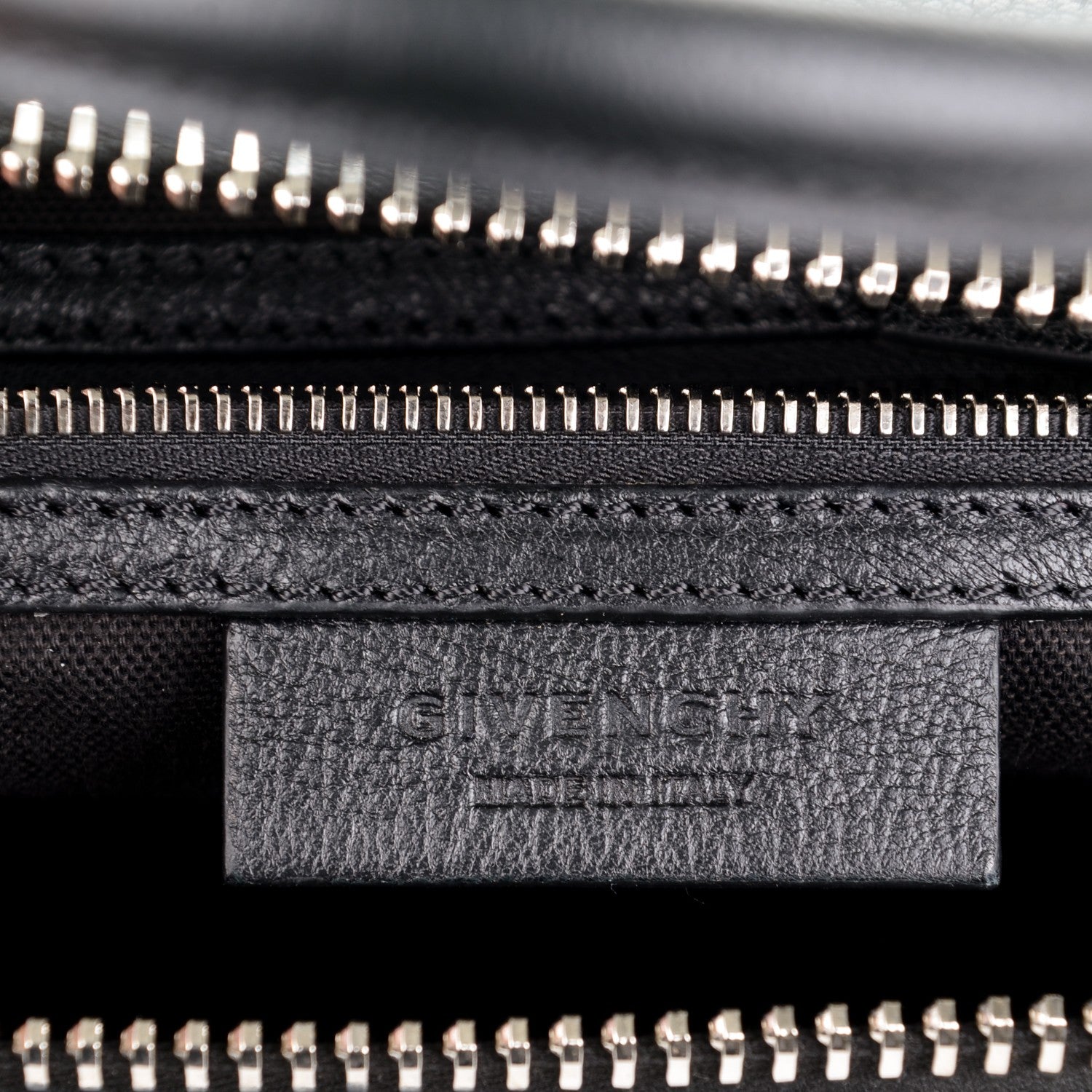 Givenchy Sugar Goatskin Small Antigona Black 6 of 7