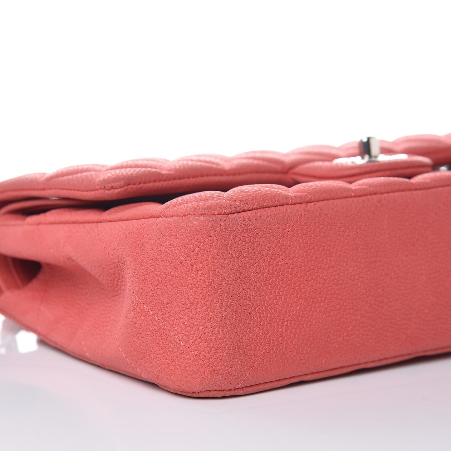 Iridescent Caviar Quilted Medium Double Flap Dark Pink