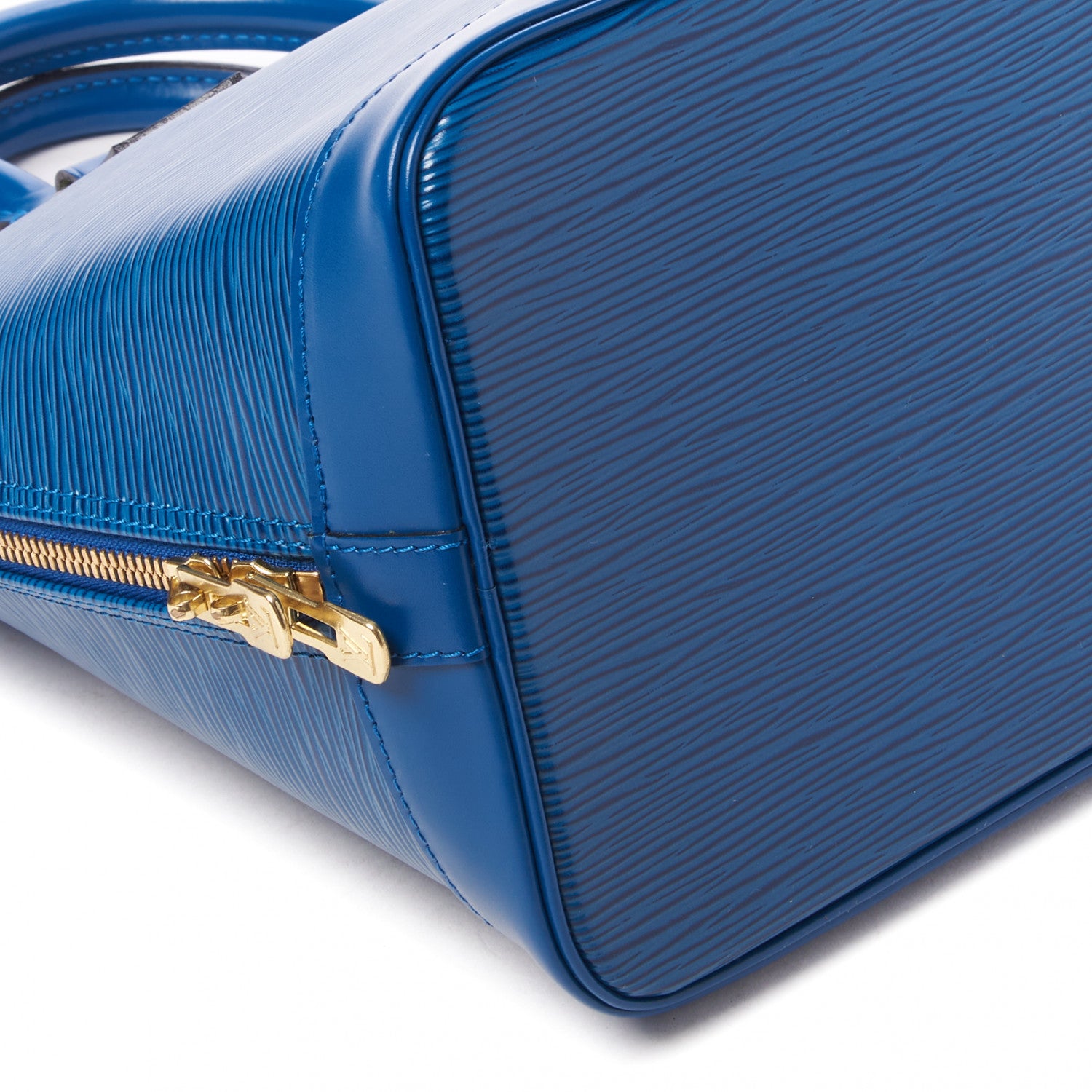 Louis Vuitton Epi Alma PM Toledo 5 of 10