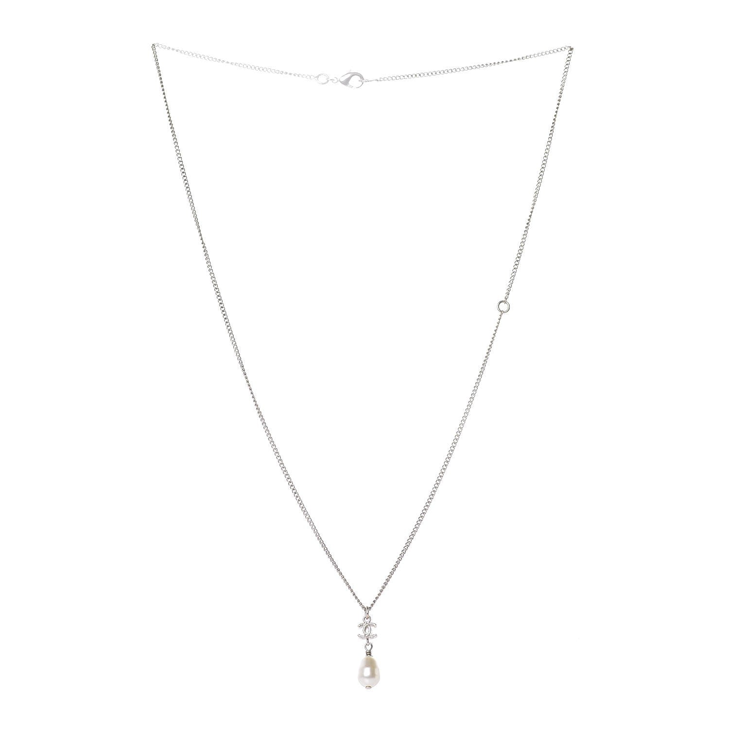 Chanel Pearl CC Drop Necklace Gold 3 of 5