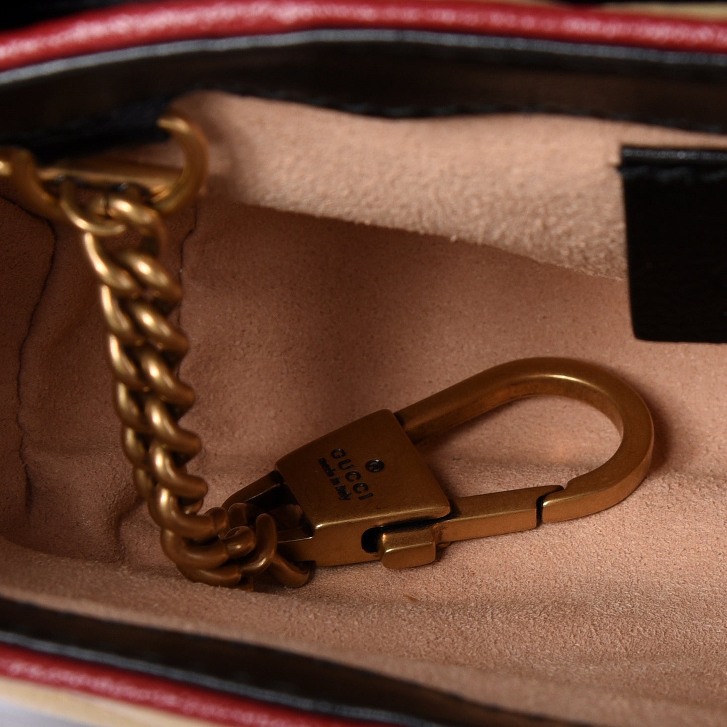 Vintage Effect Calfskin Matelasse Diagonal Striped Super Mini Torchon GG Marmont Shoulder Bag Black Beige