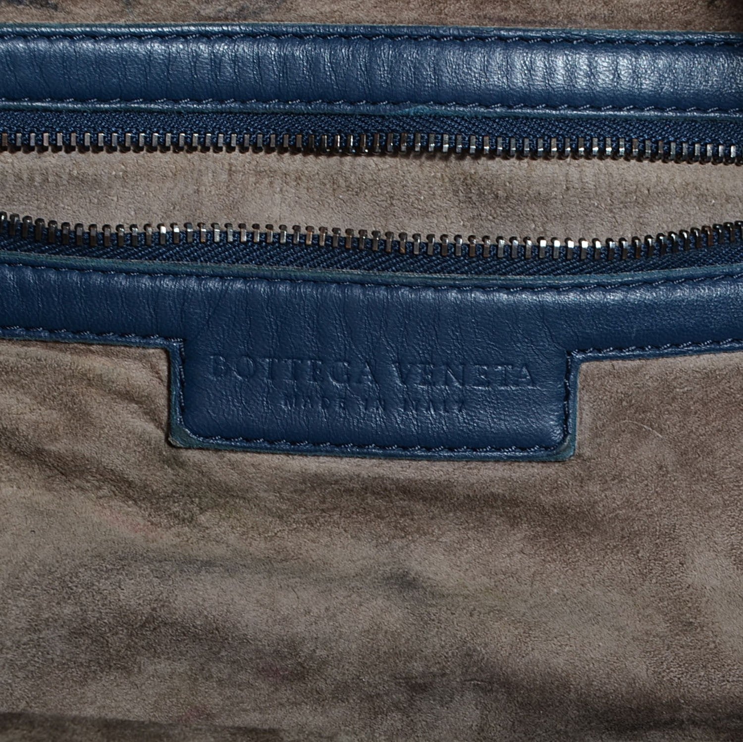 Bottega Veneta Nappa Intrecciato Maxi Veneta Hobo Celeste 6 of 8