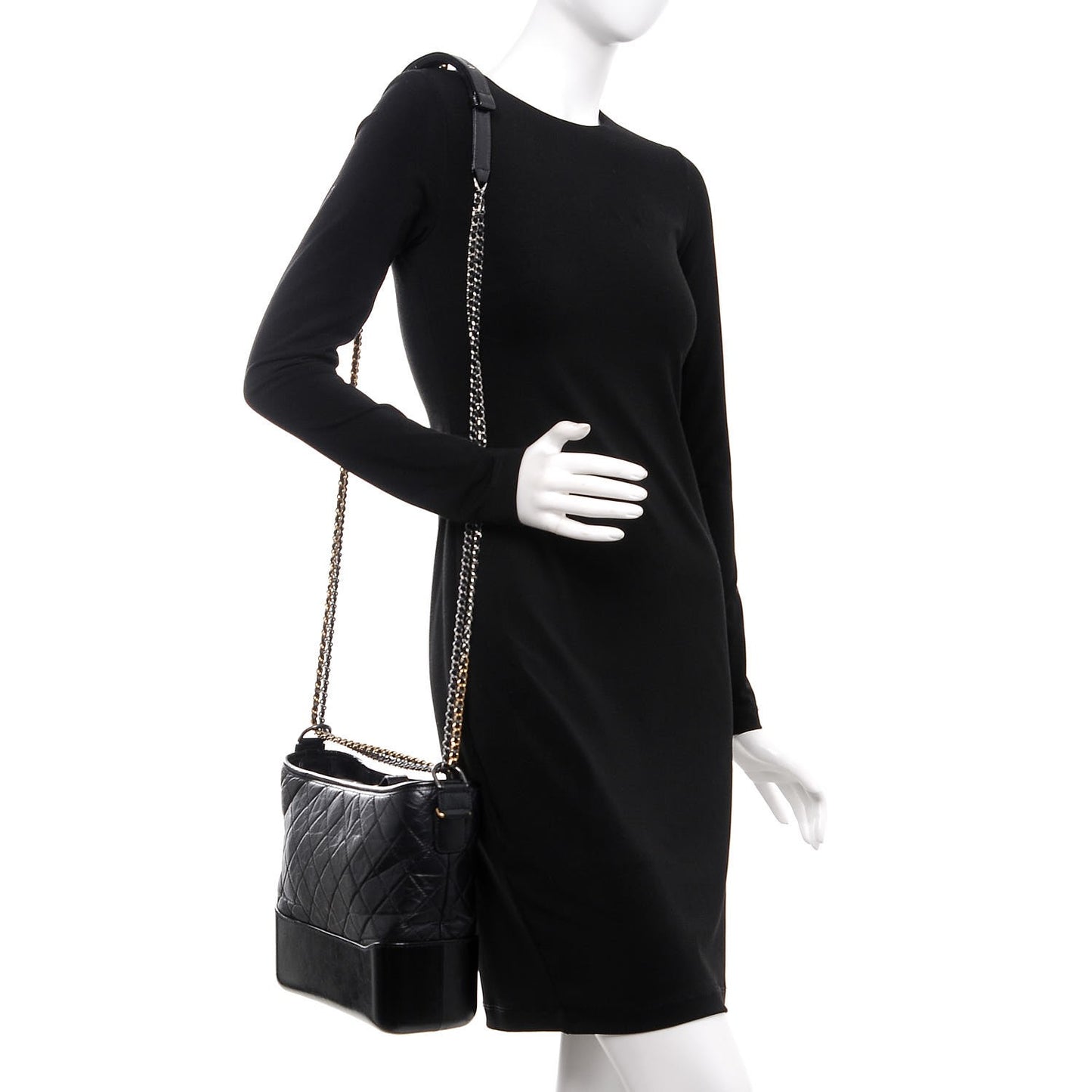 Aged Calfskin Quilted Medium Gabrielle Hobo Black
