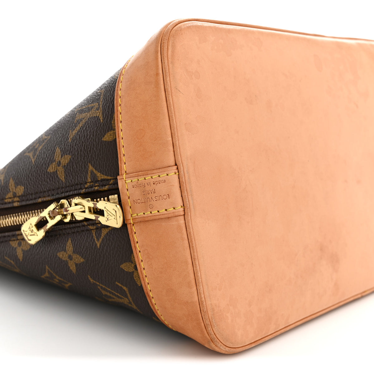 Louis Vuitton Monogram Alma PM 9 of 16