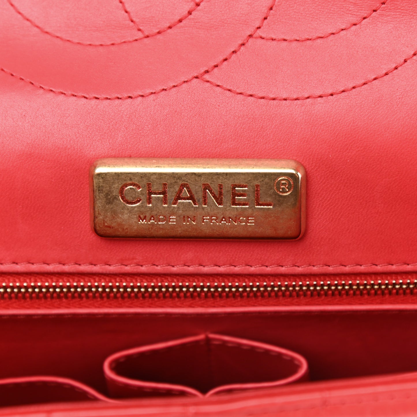 Alligator Jumbo Double Flap Red