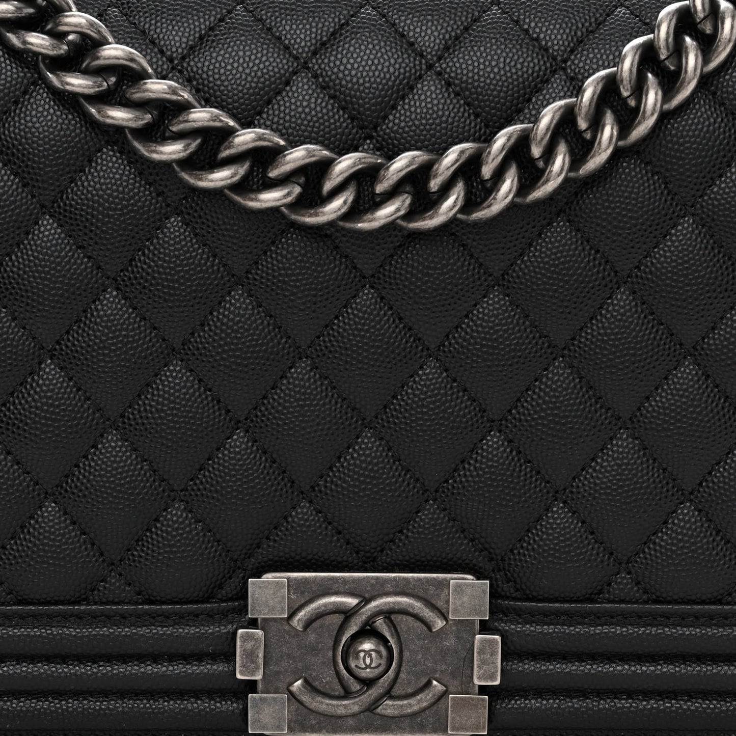 Caviar Quilted New Medium Boy Flap Black