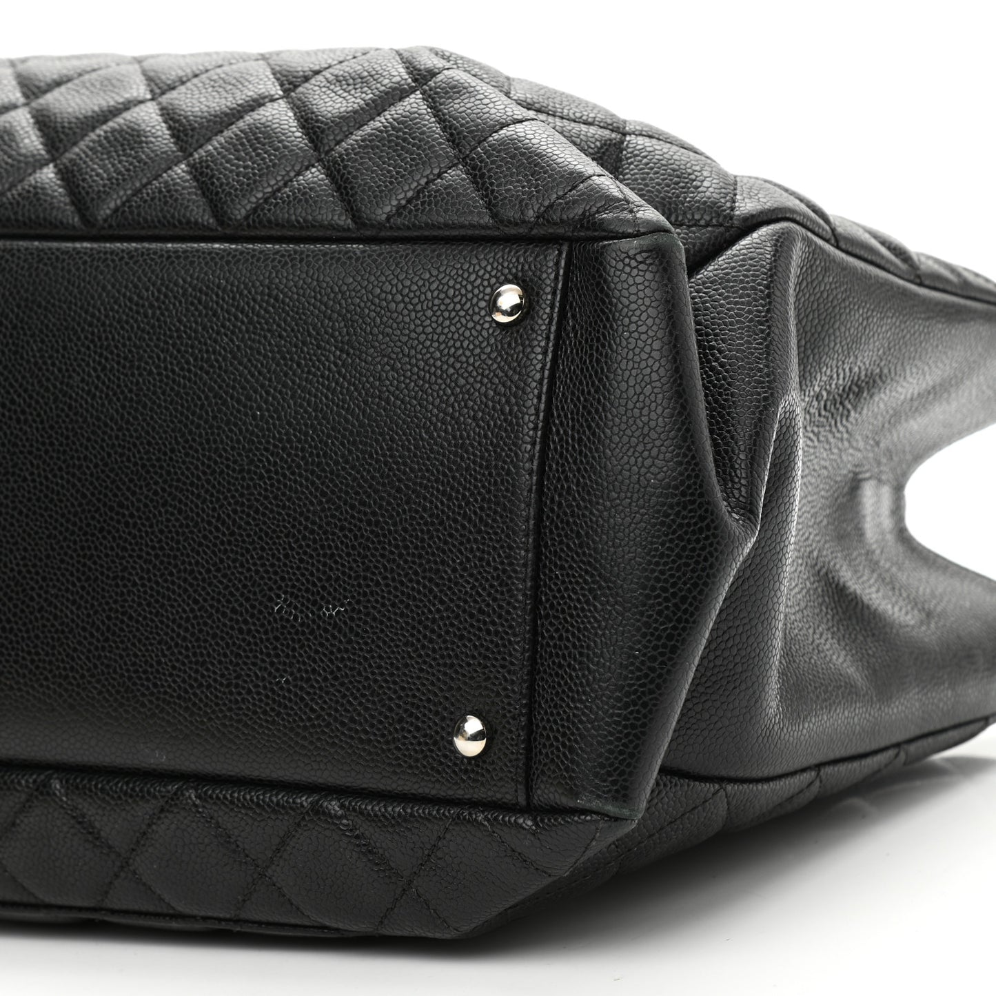 Caviar Quilted XL Grand Shopping Tote GST Black