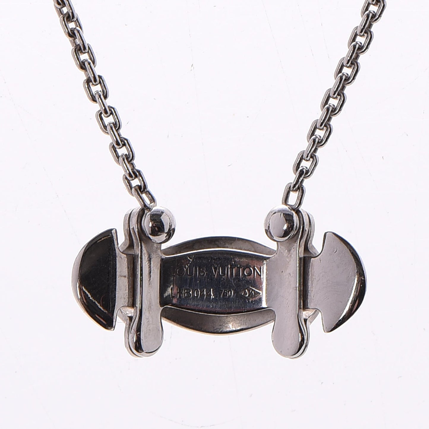 18K White Gold Stand By Me Necklace