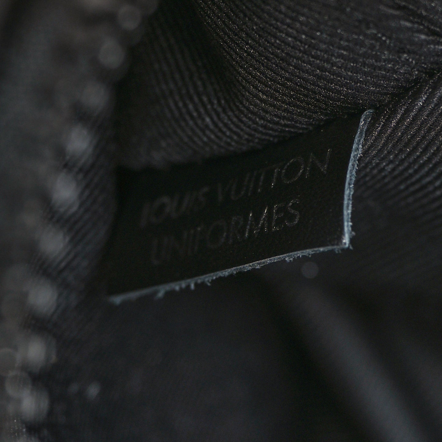 Taurillon Monogram Uniformes Solar Ray Soft Pochette Volga Belt Bag Black