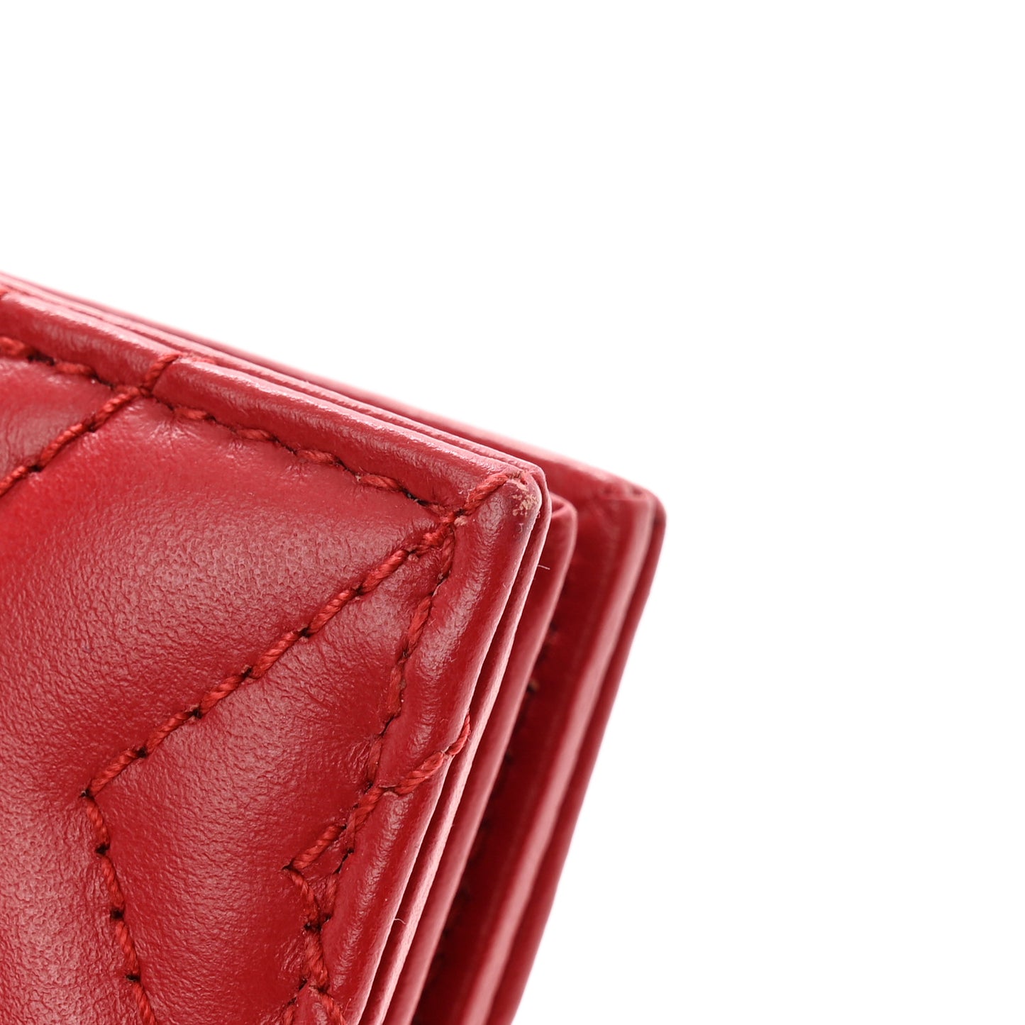 Calfskin Matelasse GG Marmont Card Case Wallet Hibiscus Red