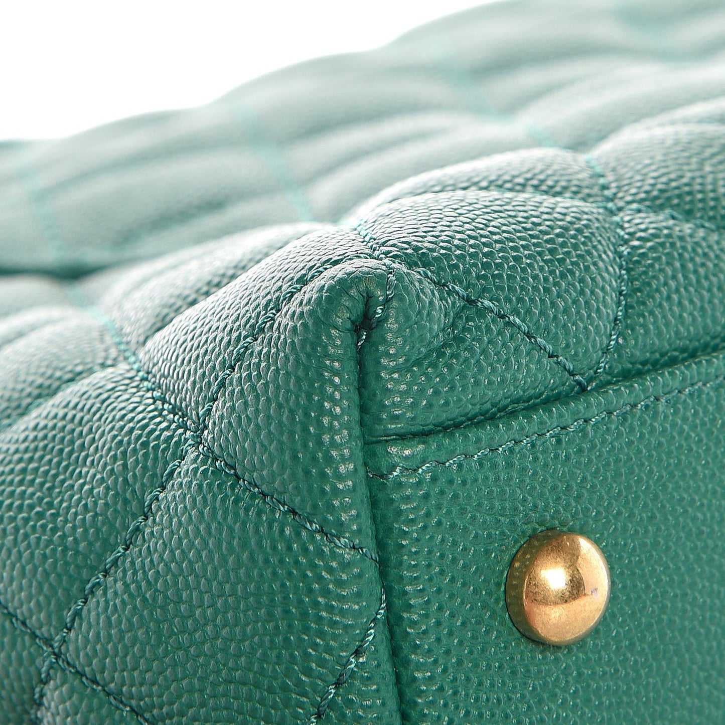 Caviar Quilted Small Coco Handle Flap Green