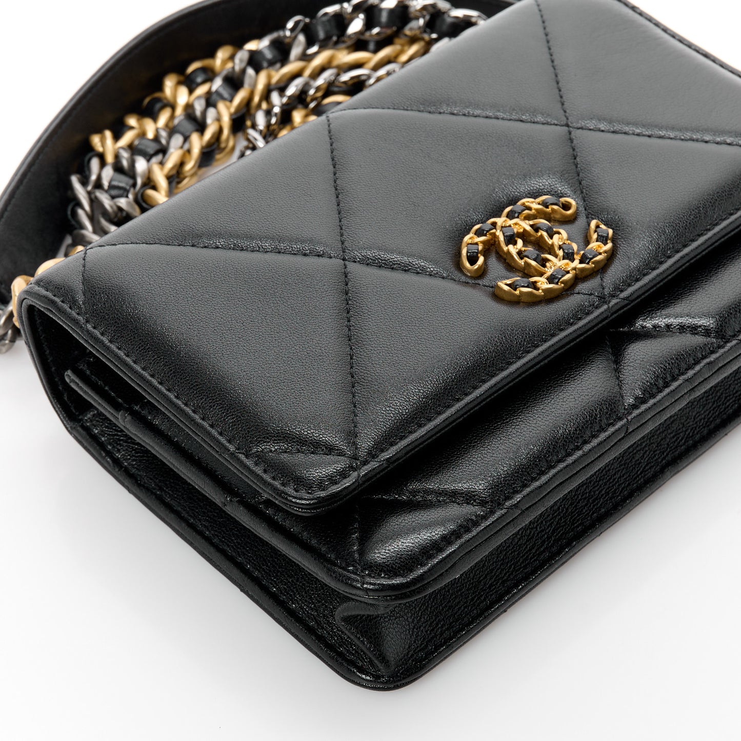 Lambskin Quilted Chanel 19 Wallet On Chain WOC Black