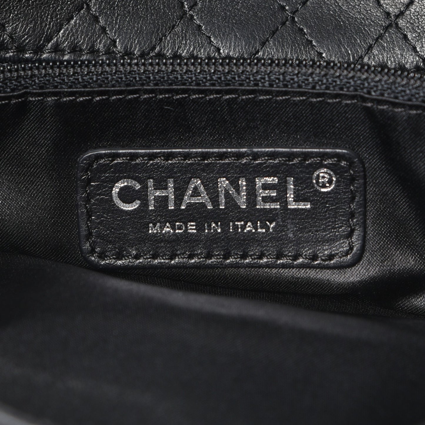 Lambskin Medium Soft and Chain Flap Black