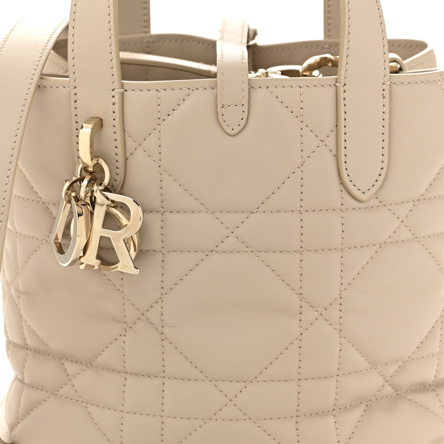 Calfskin Macrocannage Small Toujours Vertical Beige