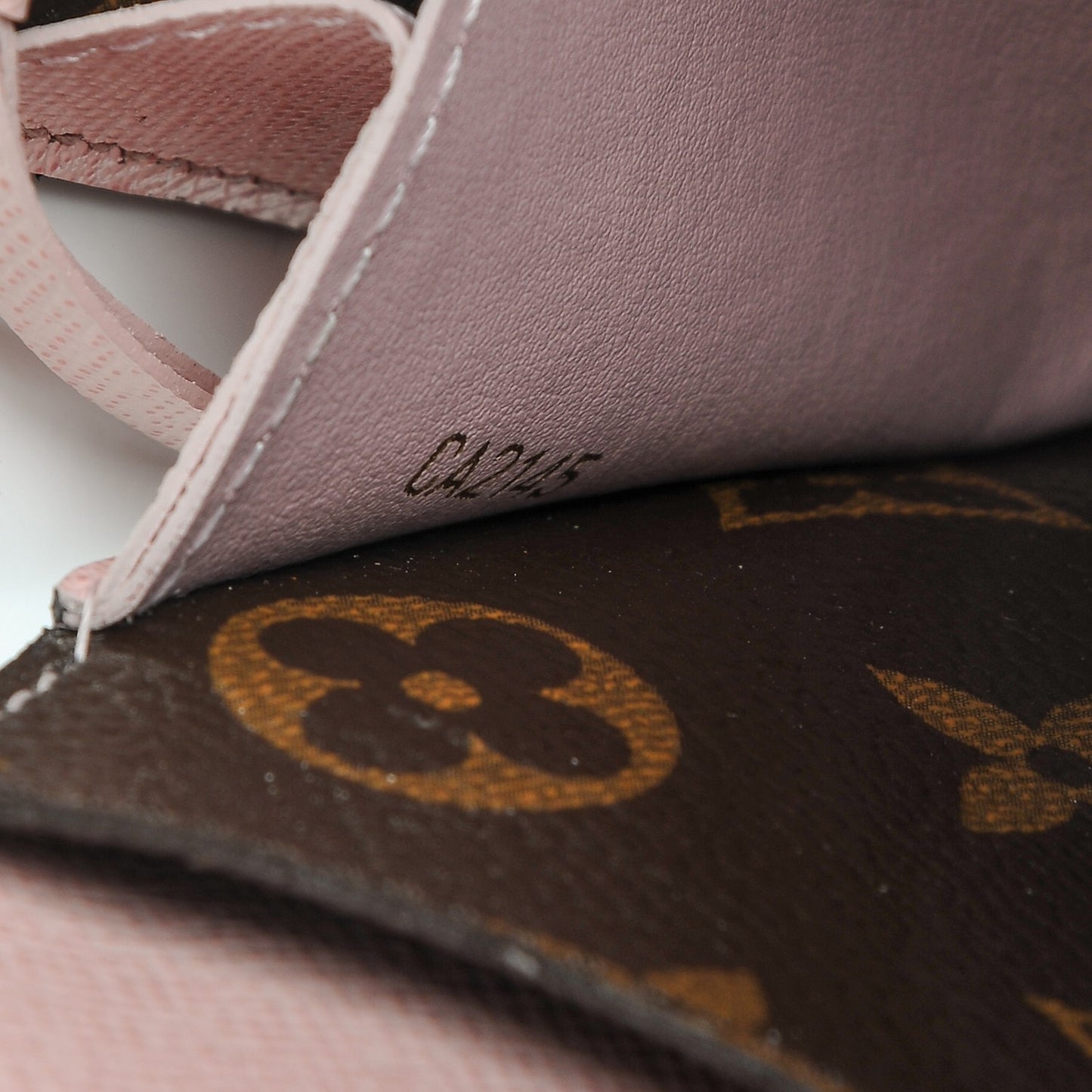 Monogram Emilie Wallet Rose Ballerine