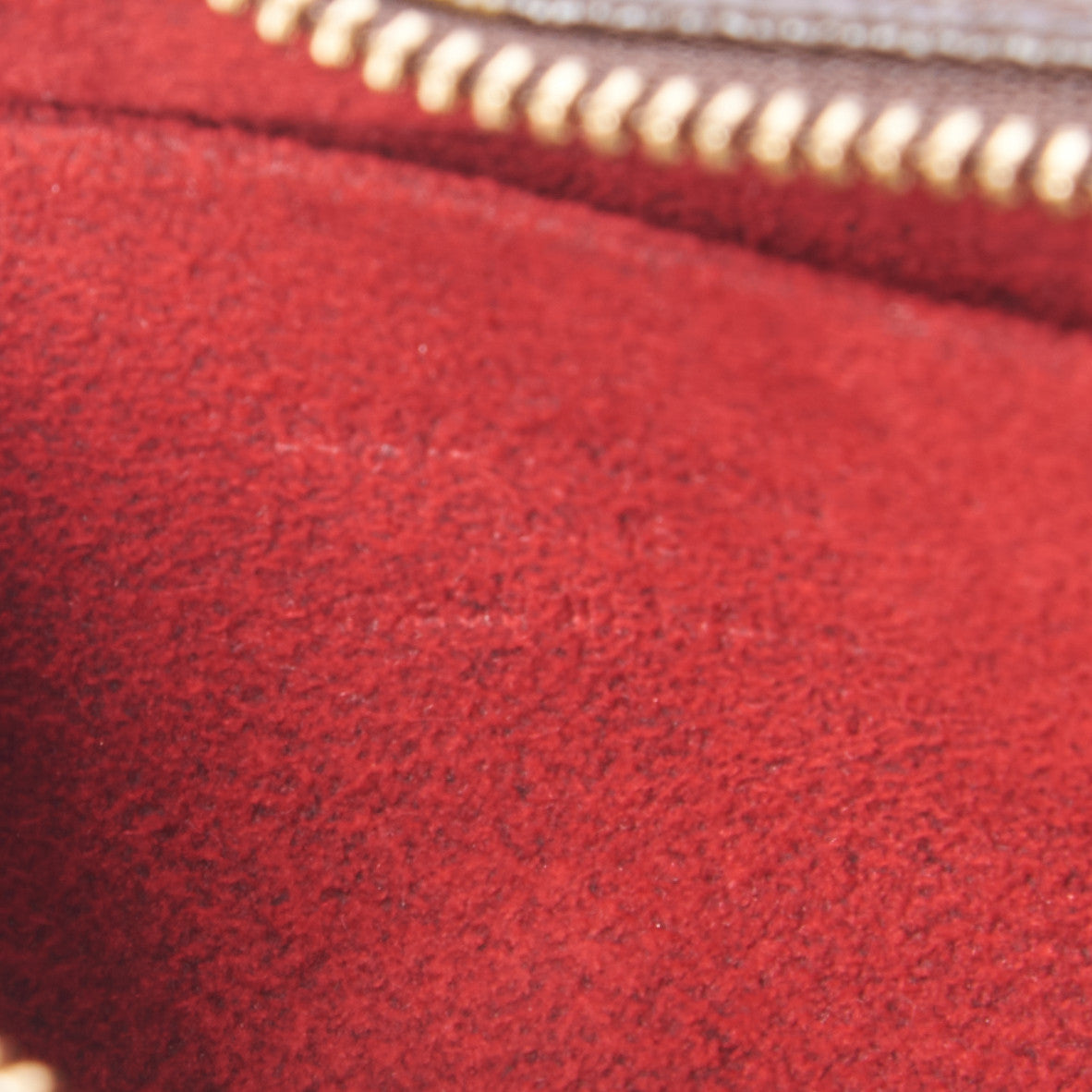 Louis Vuitton Monogram Wapity 7 of 7