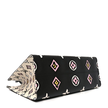 Louis Vuitton Monogram Giant Wild At Heart Onthego GM Black 4 of 9
