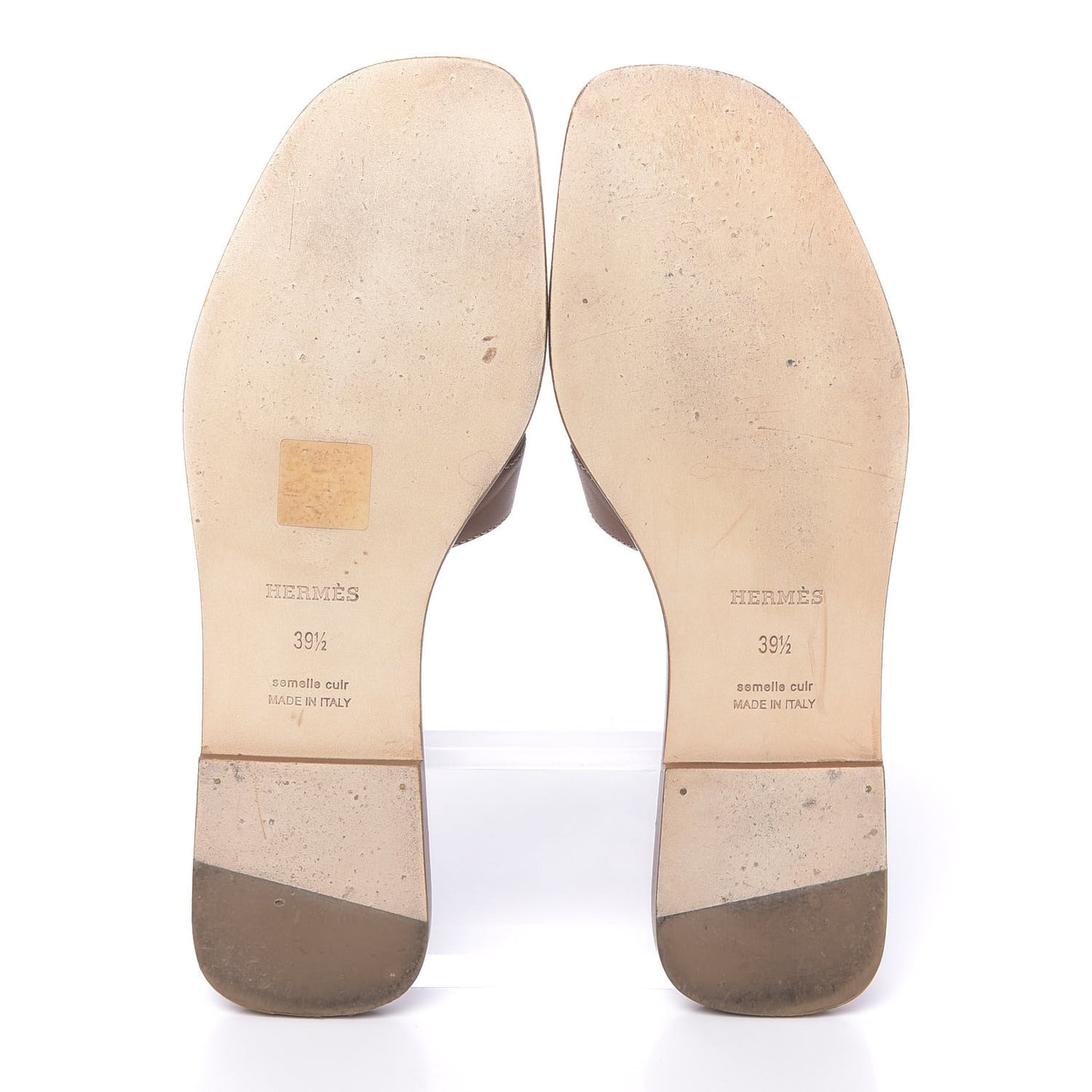 Box Calfskin Oran Sandals 39.5 Gold