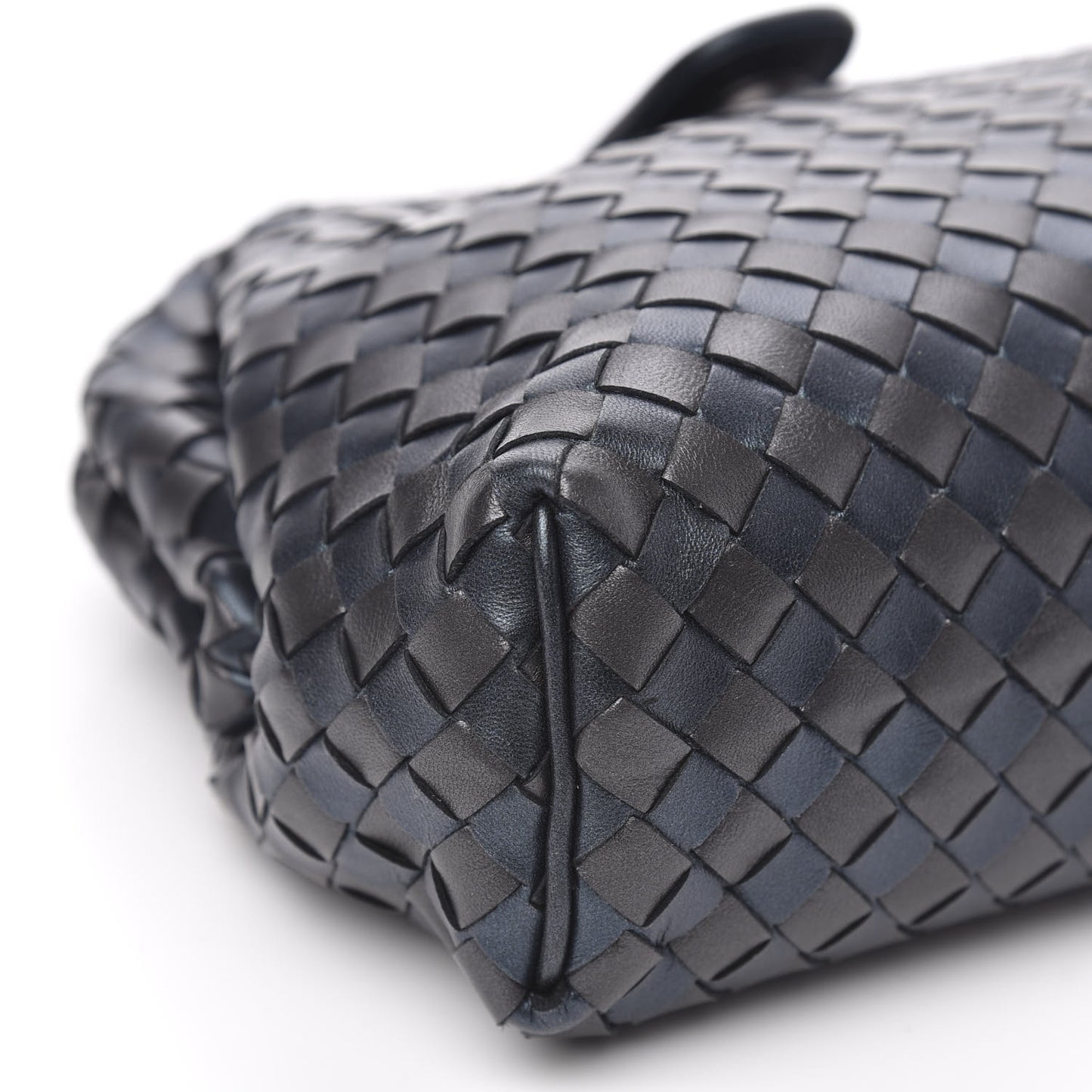 Metallic Nappa Intrecciato The Lauren 1980 Clutch Quetsche Antique Silver