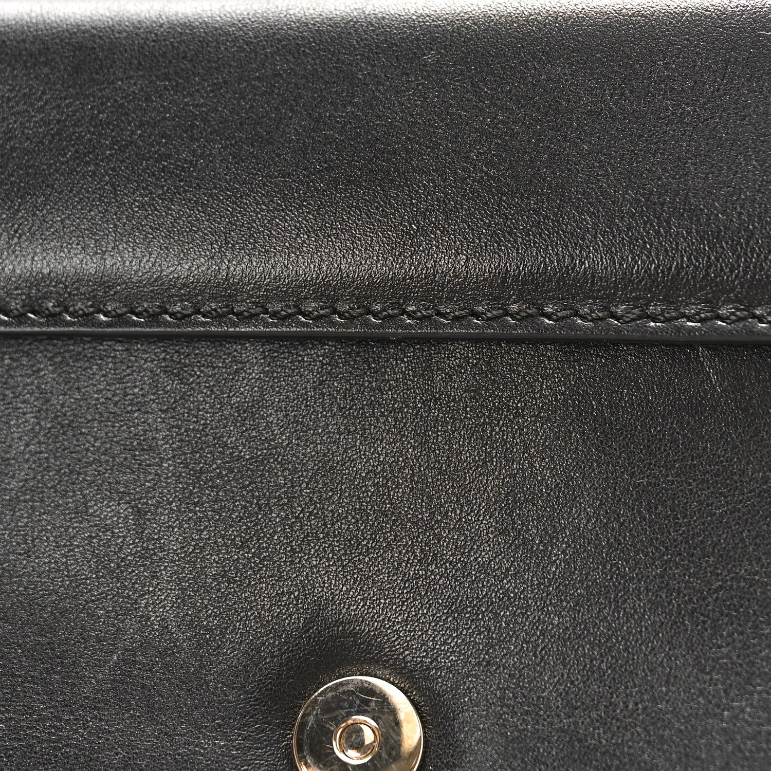 Valentino Garavani Vitello Rockstud Flap Wallet On Chain Black 10 of 10