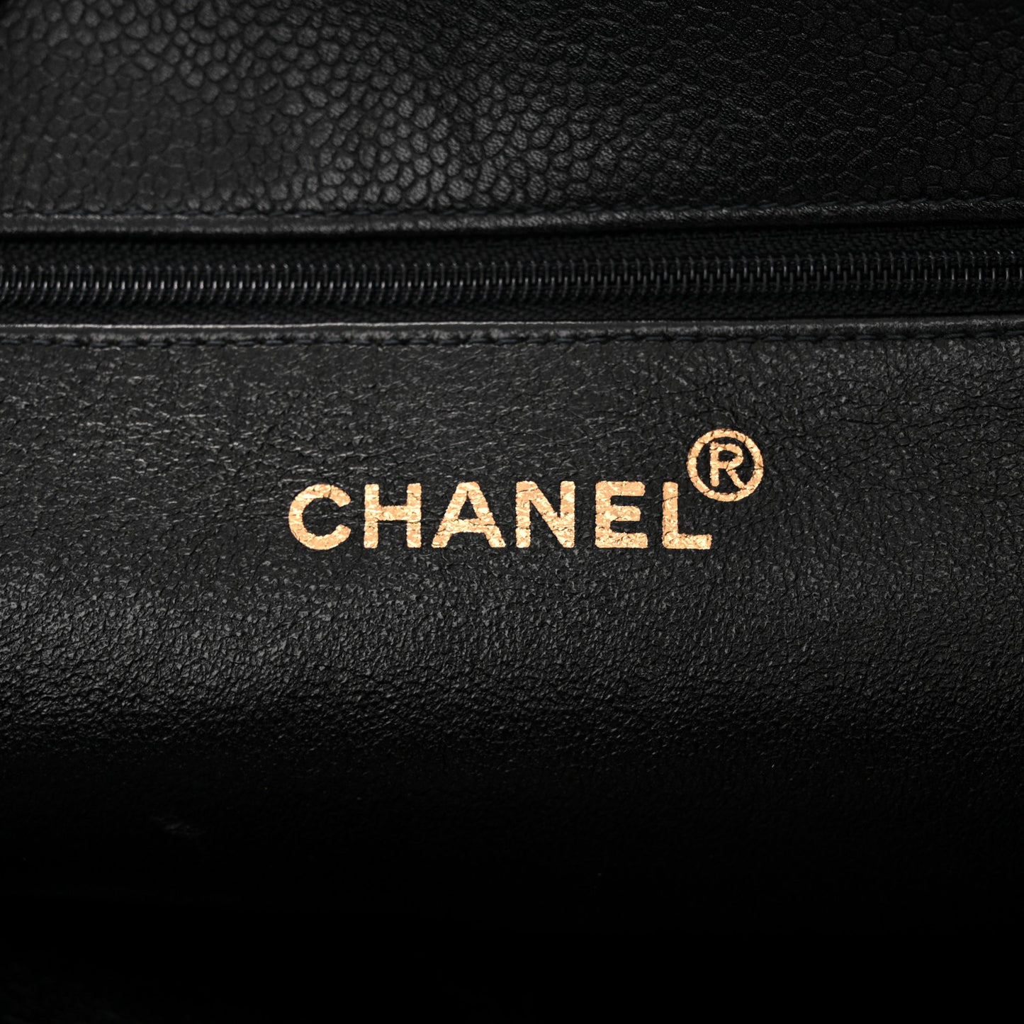 Caviar CC Tote Black
