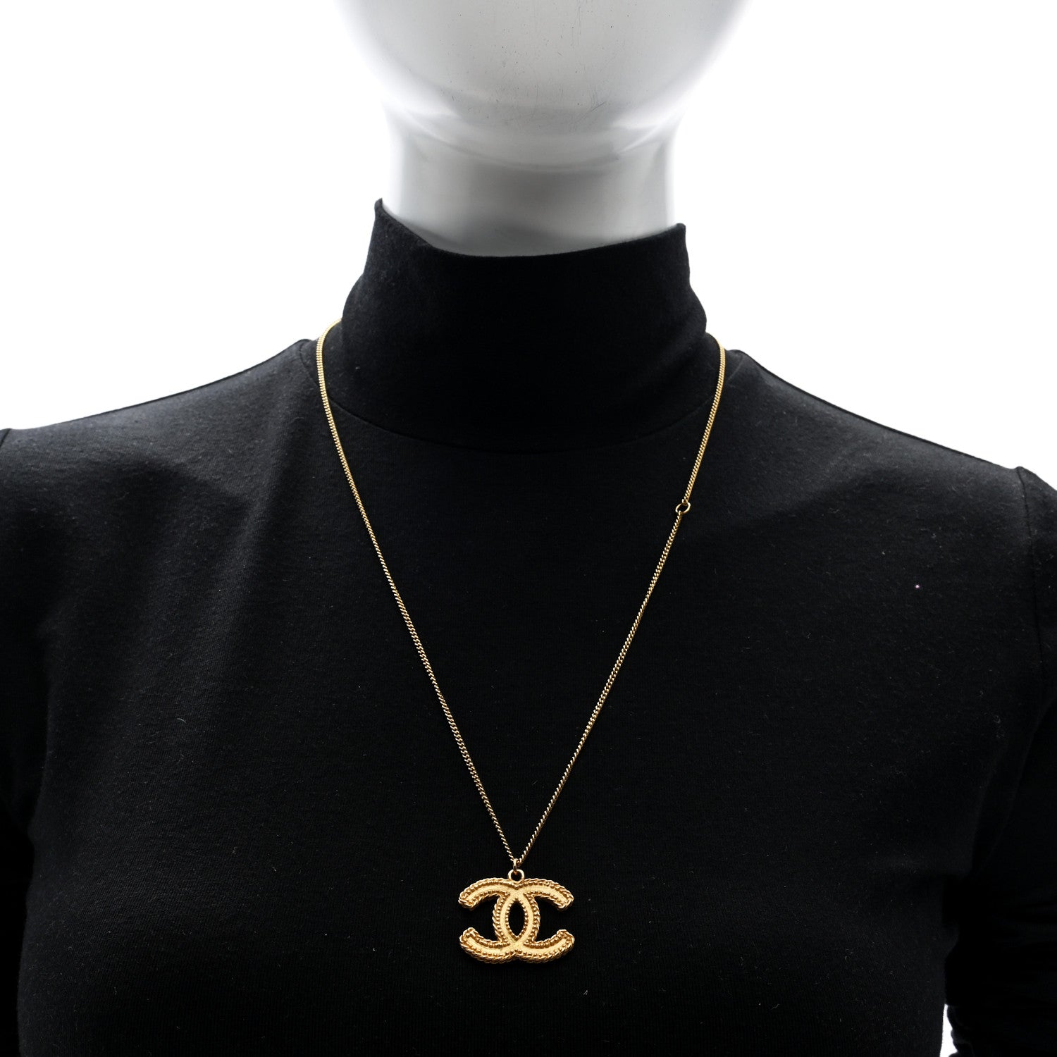 Chanel CC Necklace Matte Gold 2 of 4