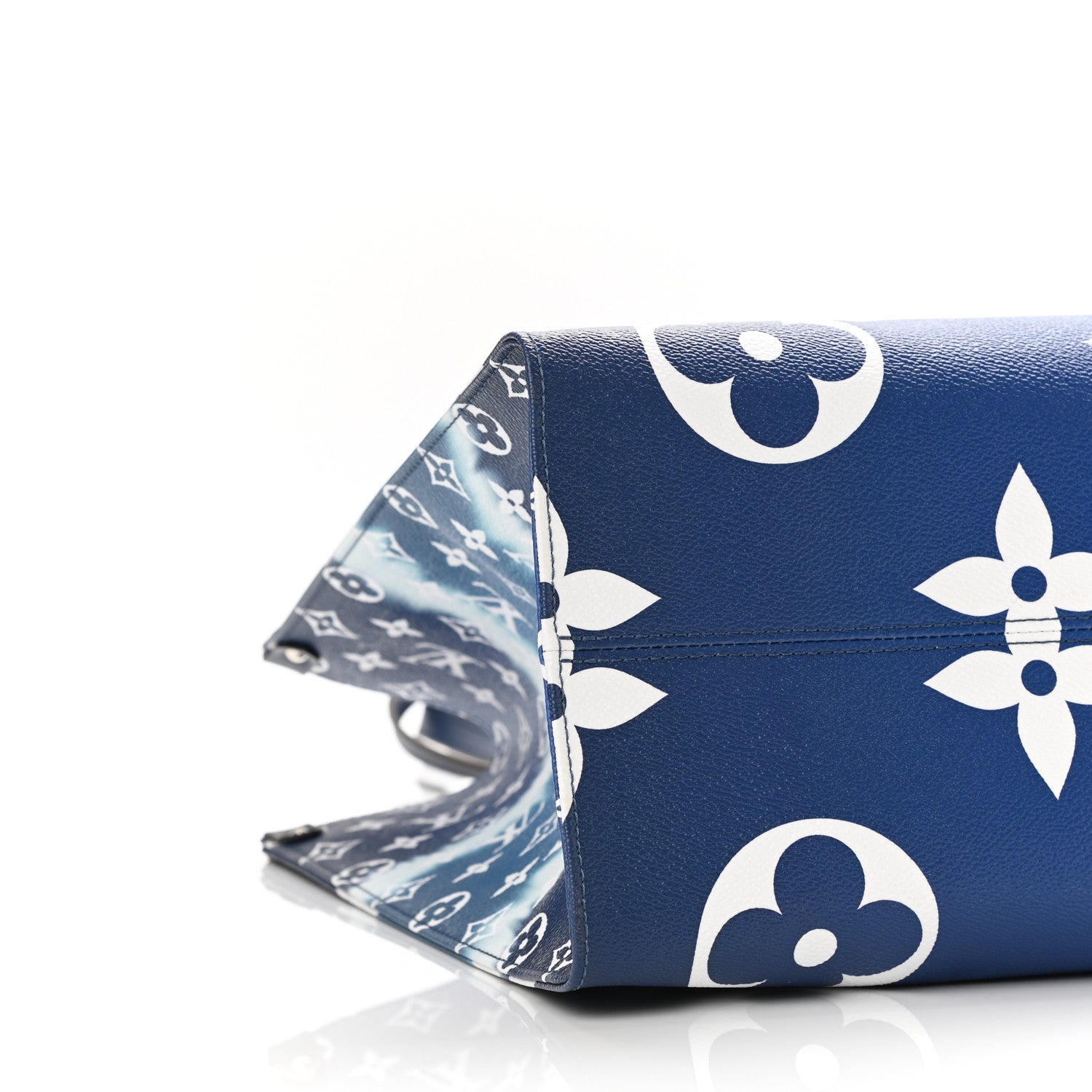 Louis Vuitton Monogram Escale Onthego GM Blue 8 of 9