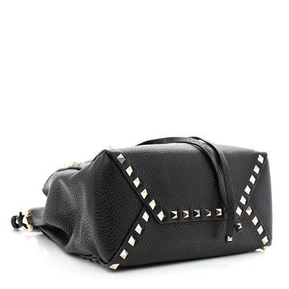 Valentino Garavani Pebbled Calfskin Rockstud Bucket Bag Black 3 of 8