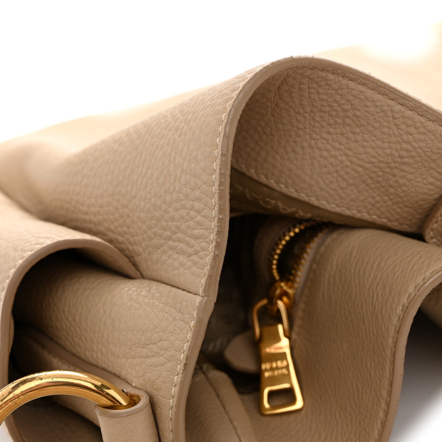 Prada Vitello Daino Side Pocket Hobo Sabbia 14 of 17