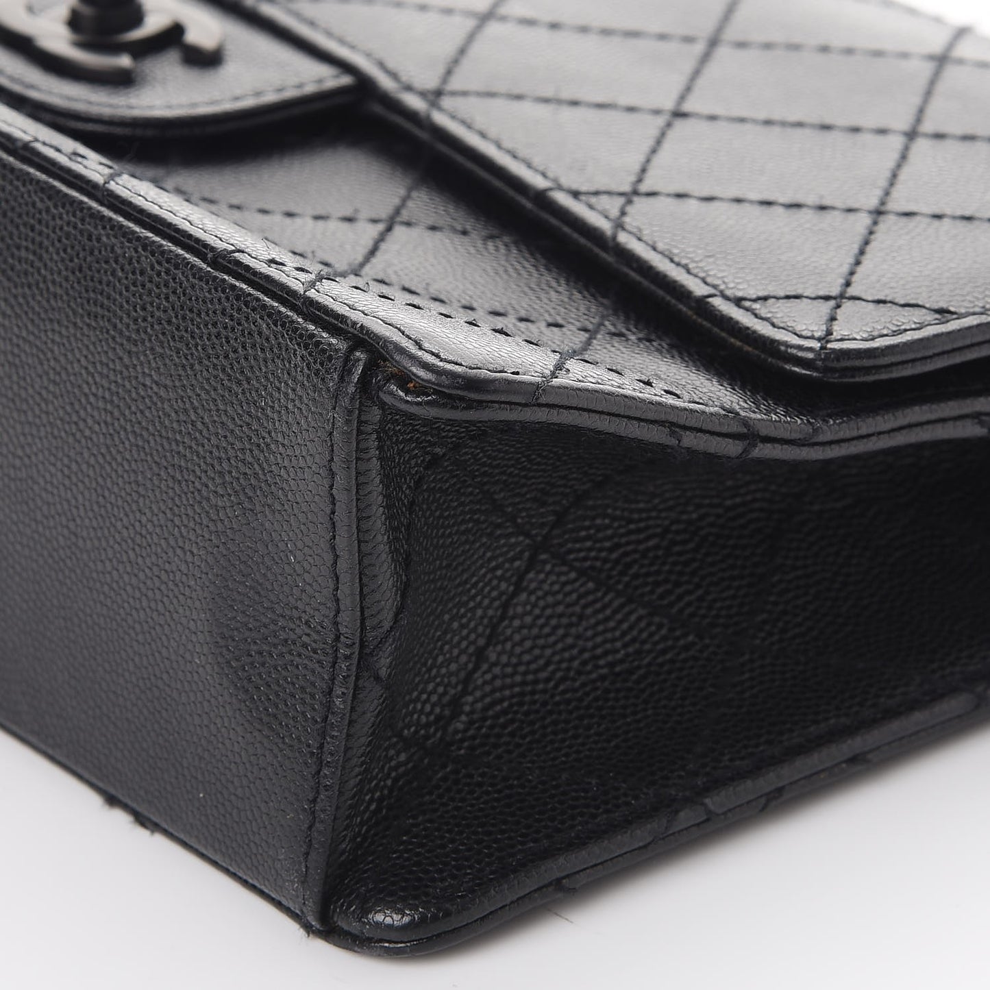 Caviar Stitch Medium Single Flap So Black