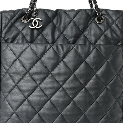 Chanel Metallic Lambskin Quilted Large Week End on Mars Tote Charcoal 8 of 15