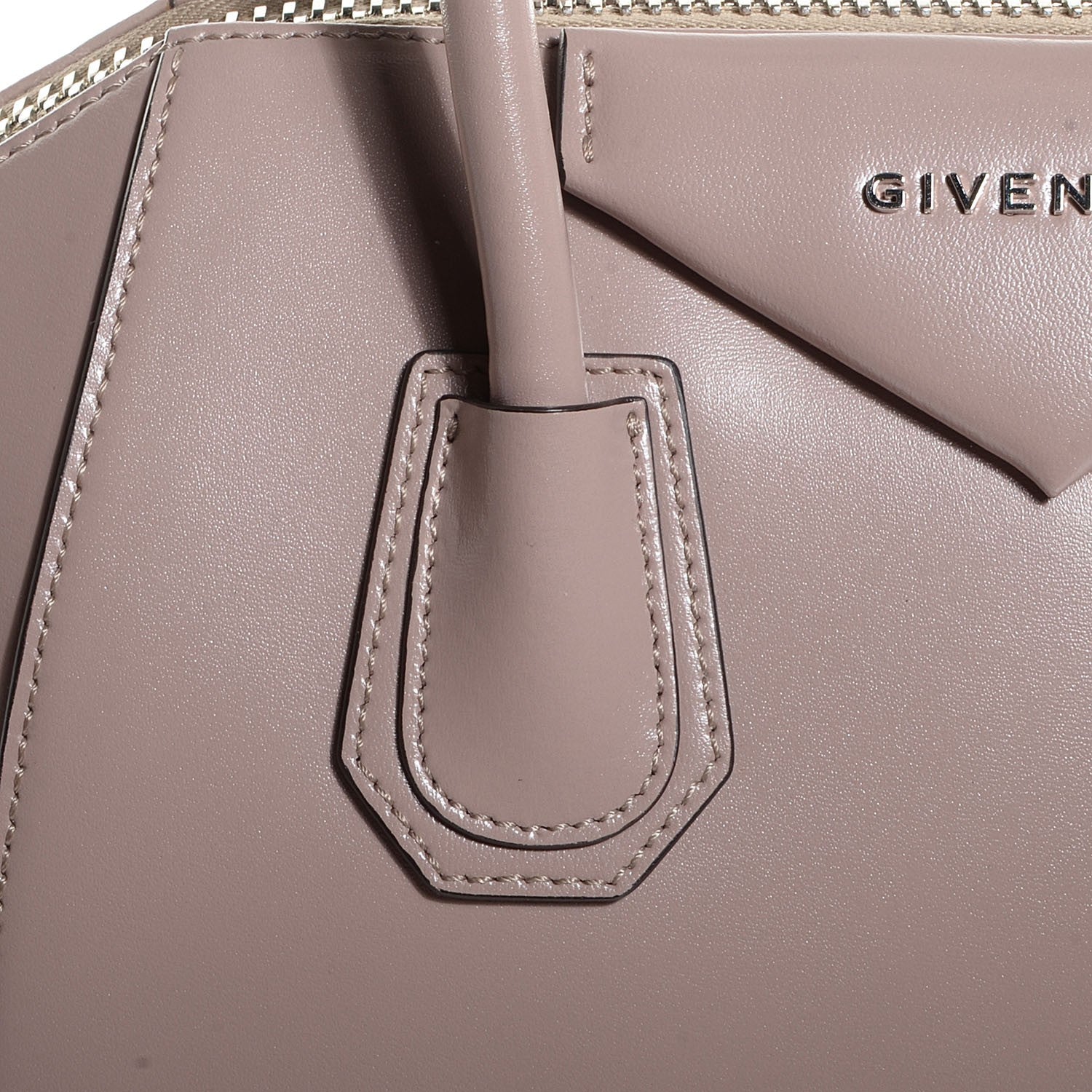 Givenchy Smooth Calfskin Small Antigona Linen 5 of 14