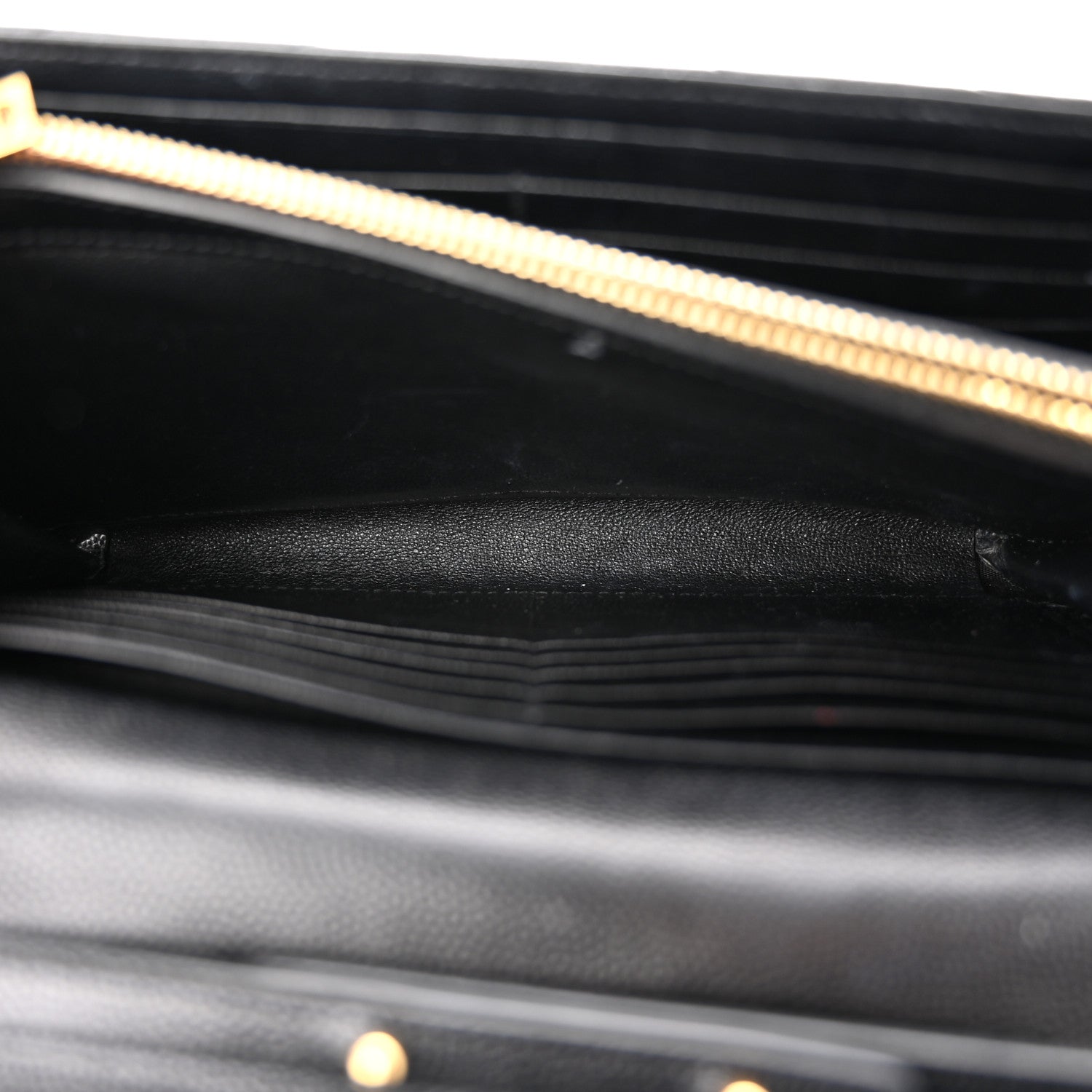 Saint Laurent Grain De Poudre Matelasse Chevron Monogram Chain Wallet Black 6 of 13