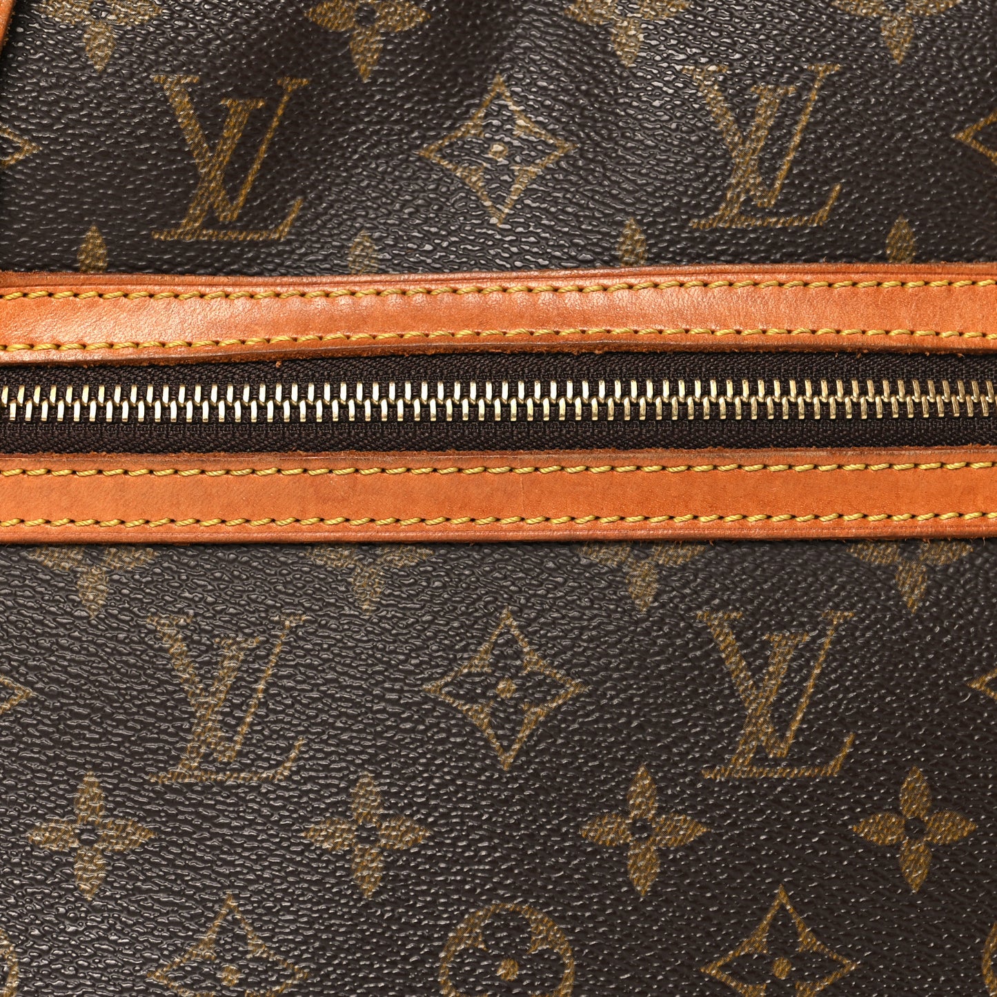 Monogram Cite GM