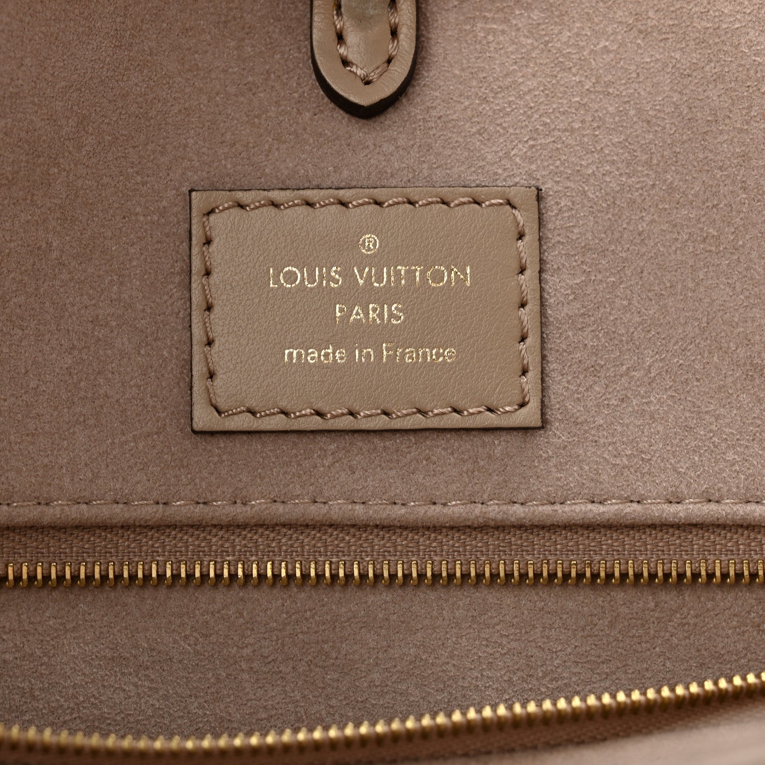 Louis Vuitton Empreinte Monogram Giant Onthego MM Tourterelle Creme 6 of 10