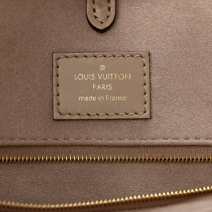Louis Vuitton Empreinte Monogram Giant Onthego MM Tourterelle Creme 6 of 10