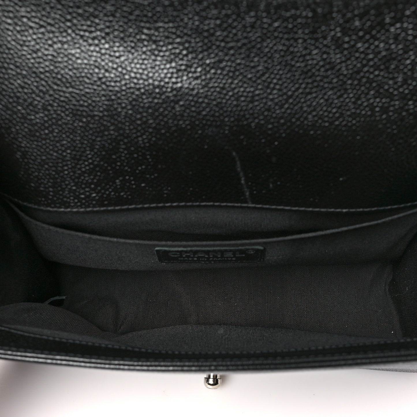 Caviar Chevron Quilted Medium Boy Flap Black