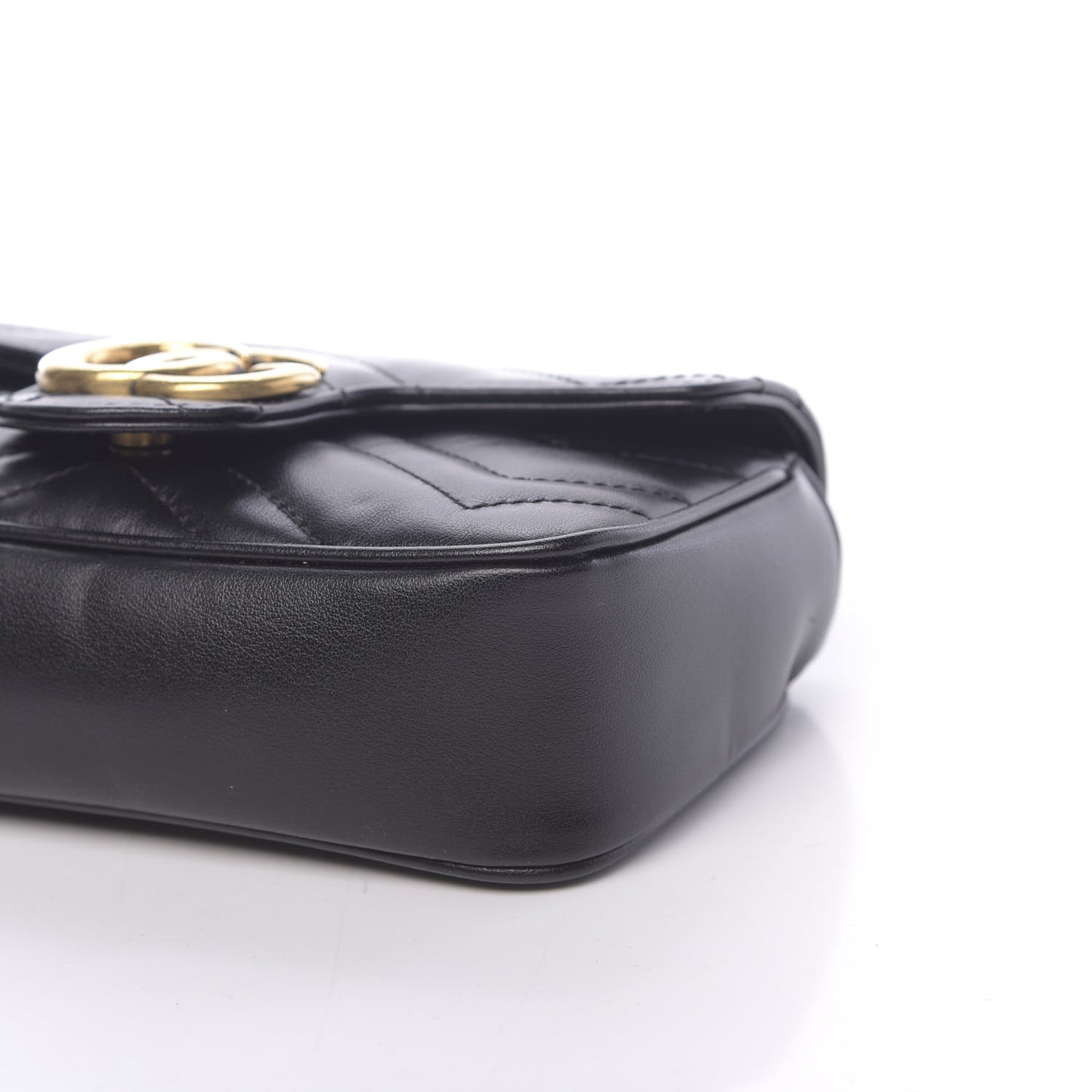 Calfskin Matelasse Super Mini GG Marmont Shoulder Bag Black