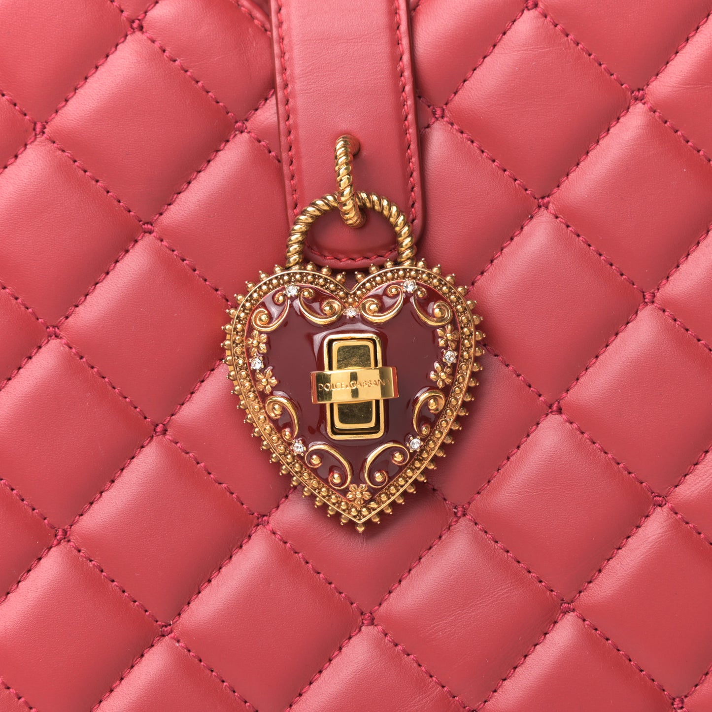 Calfskin Quilted Heart Shoulder Bag Red