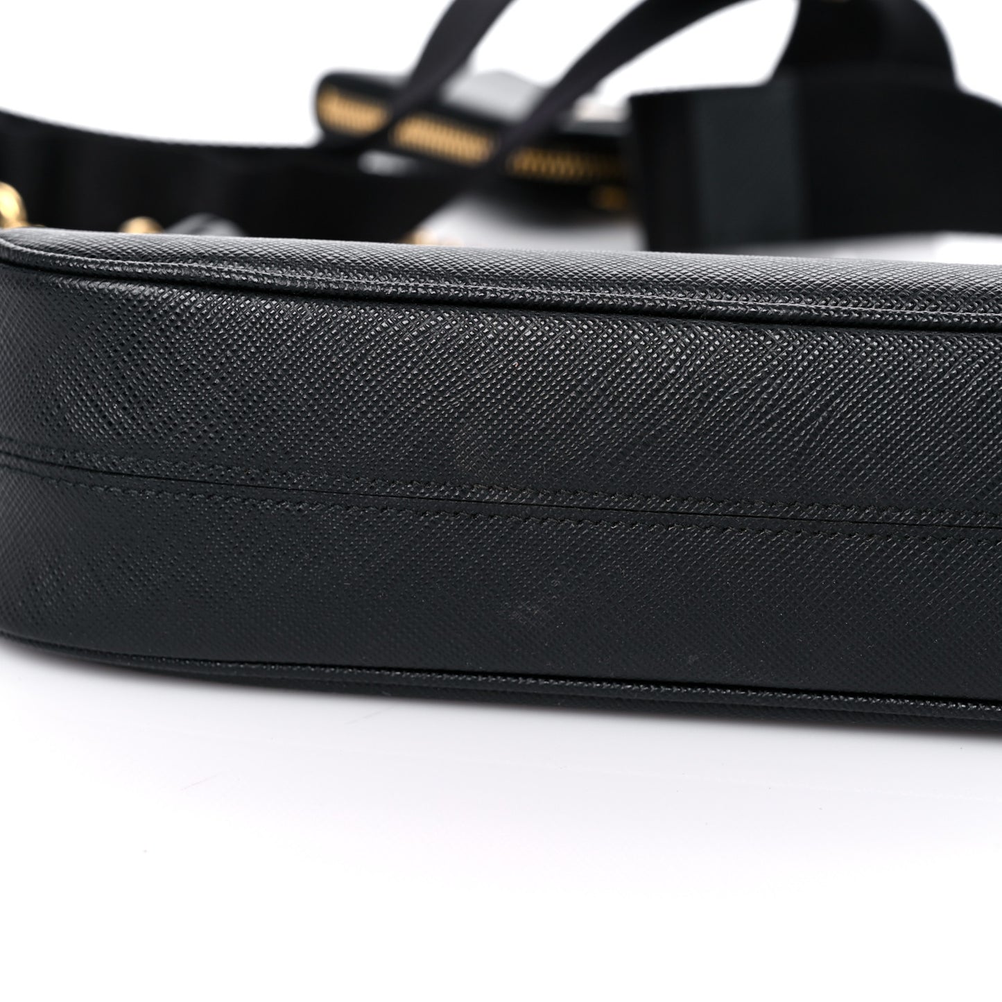 Saffiano Lux Re-Edition 2005 Shoulder Bag Black