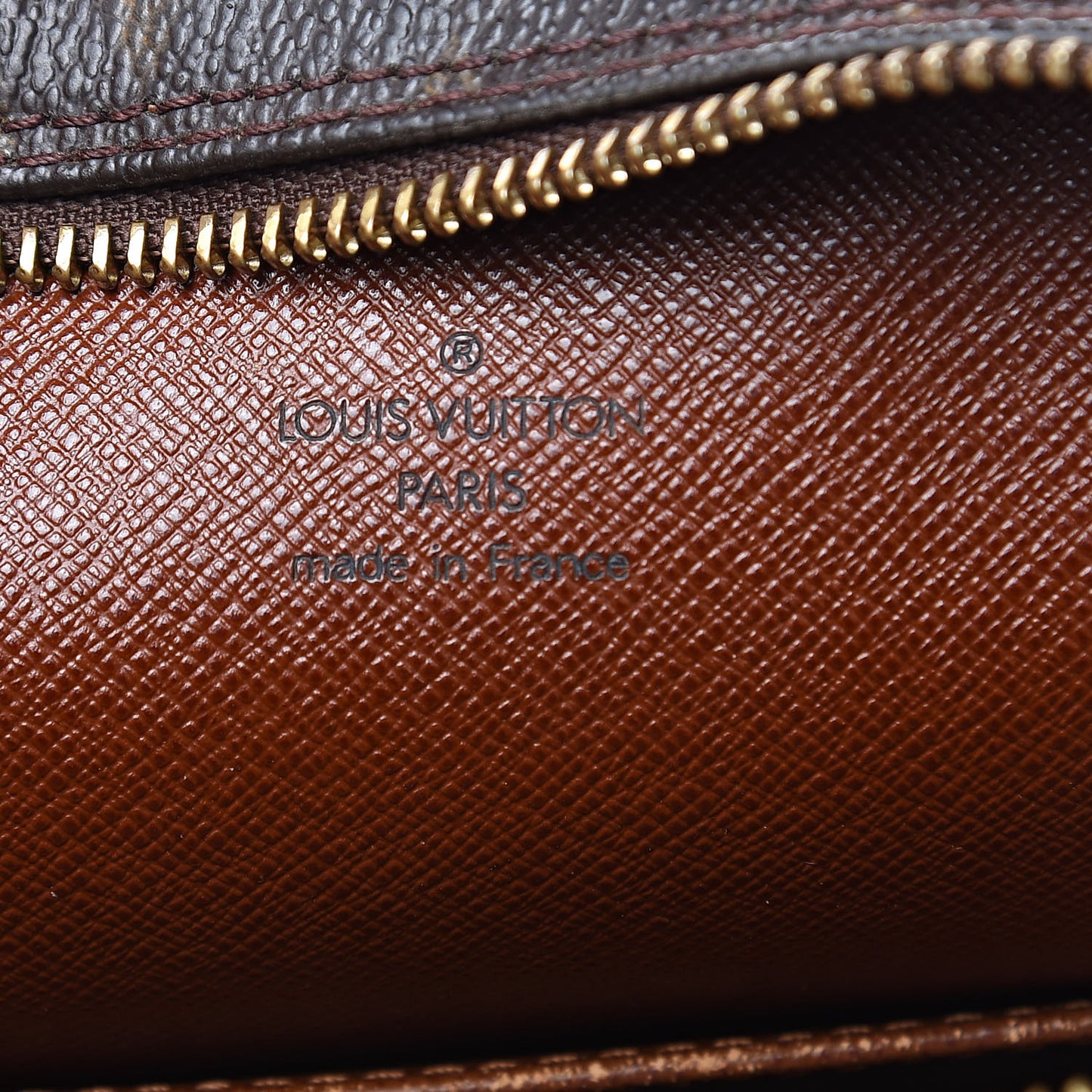 Monogram Amazone