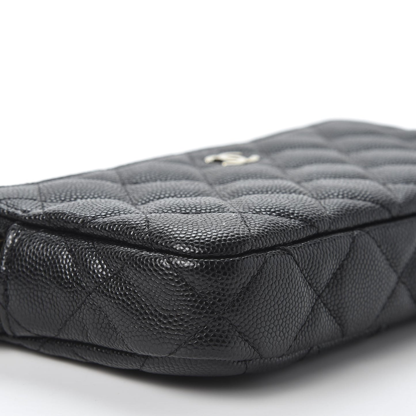 Caviar Quilted Small Clutch With Chain Black
