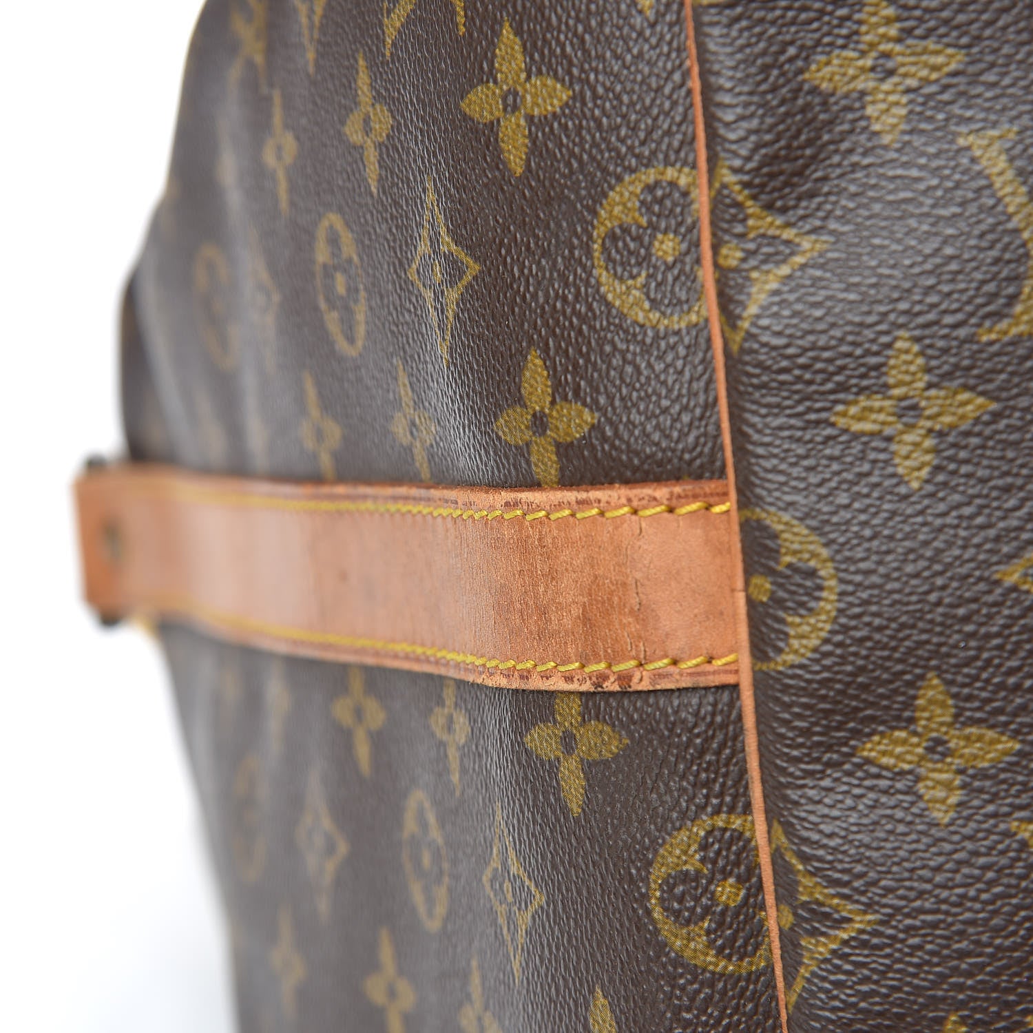 Louis Vuitton Monogram Keepall Bandouliere 55 12 of 28