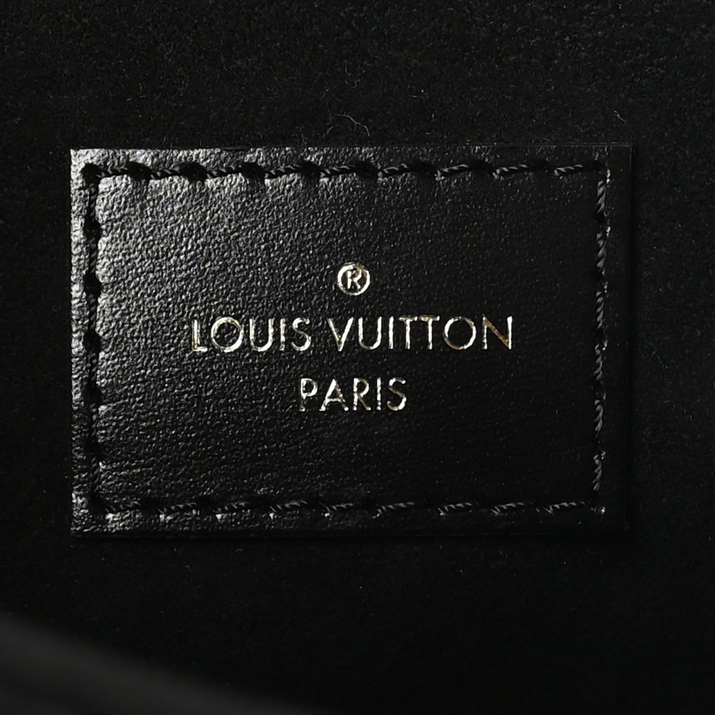 Reverse Monogram Pochette Metis