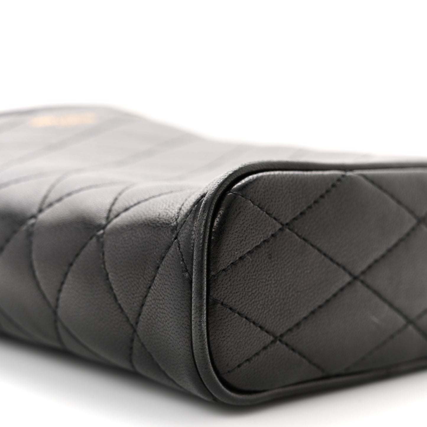 Lambskin Quilted Binocular Case Black