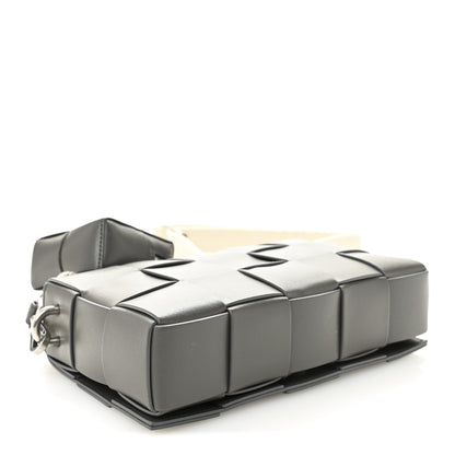 Bottega Veneta Calfskin Maxi Intrecciato Versatile Cassette Bag Thunder 4 of 10