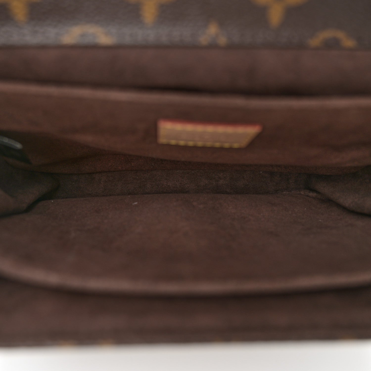 Louis Vuitton Monogram Pochette Metis 5 of 10